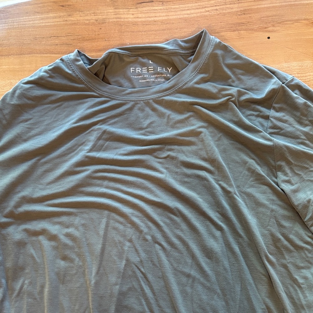 Men's  free fly Green Shirt